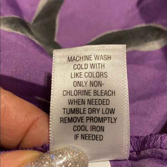 Apt. 9 sz Medium Floral - Picture 5 of 10